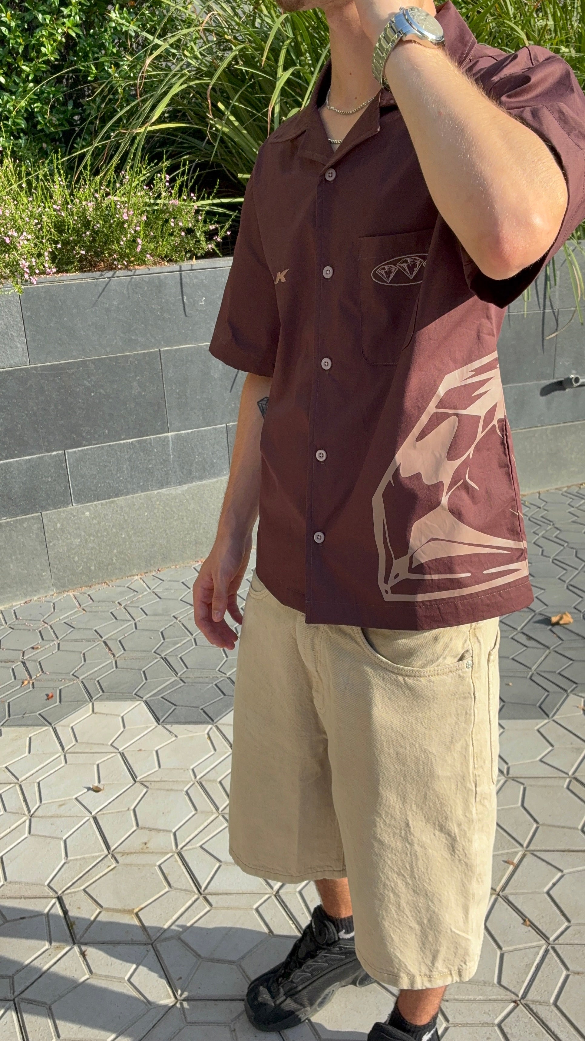 VETERAN CAMISA MARRÓN