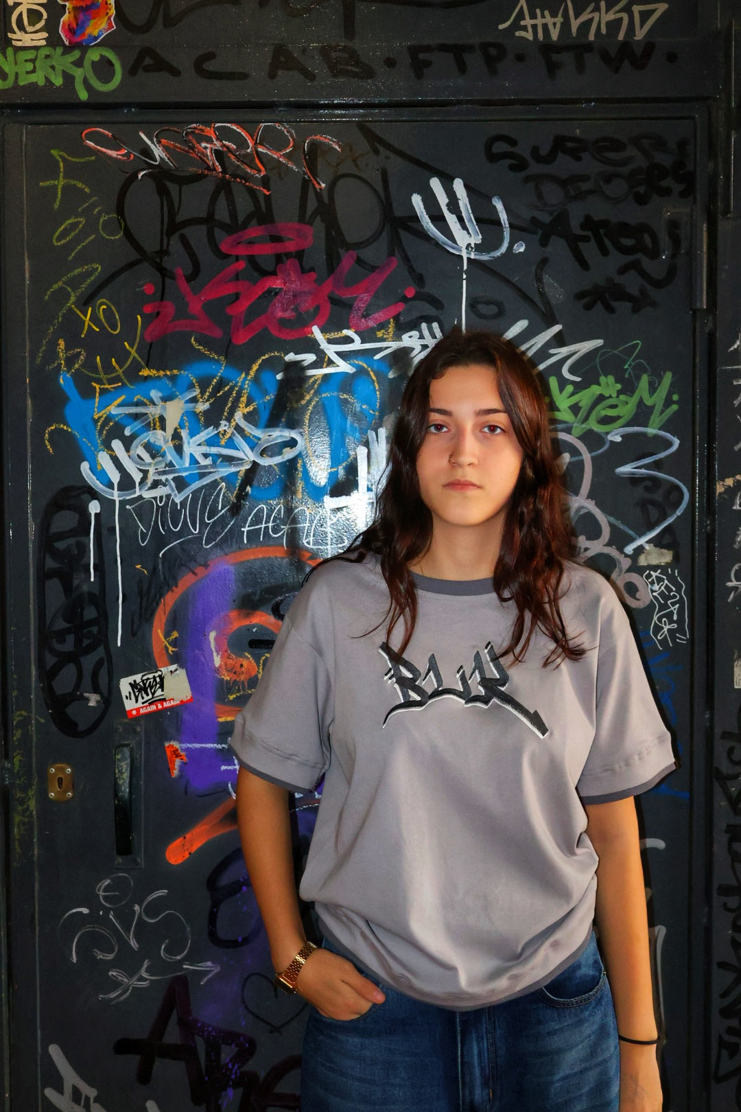 'WRITERS' GRAY T-SHIRT