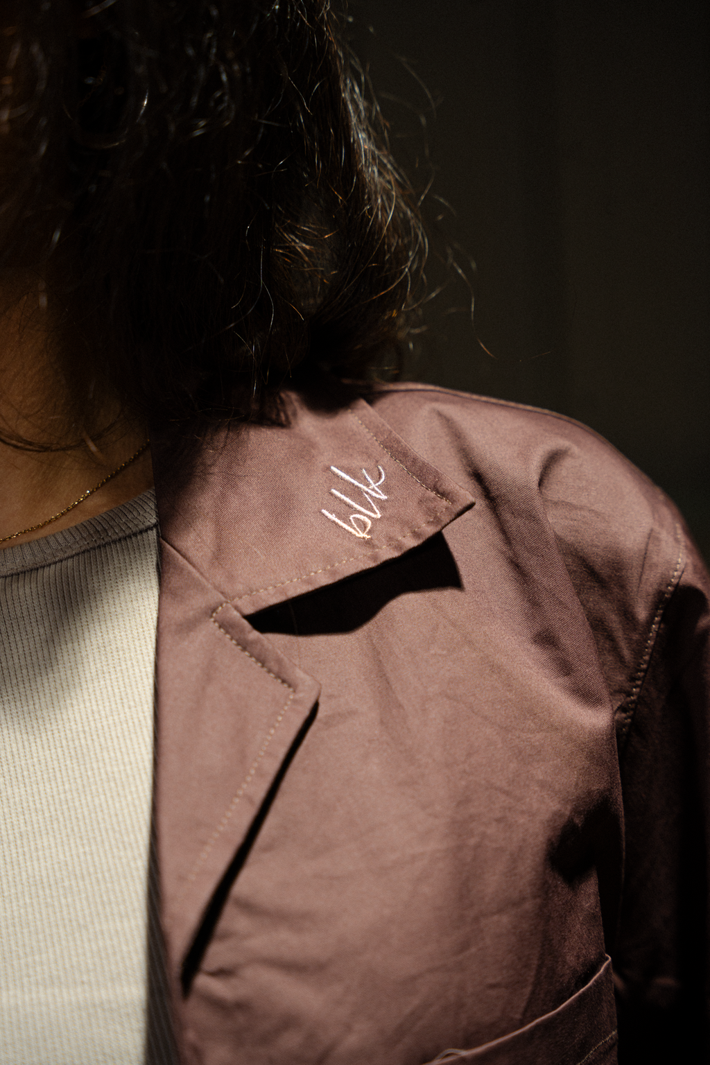 VETERAN CAMISA MARRÓN