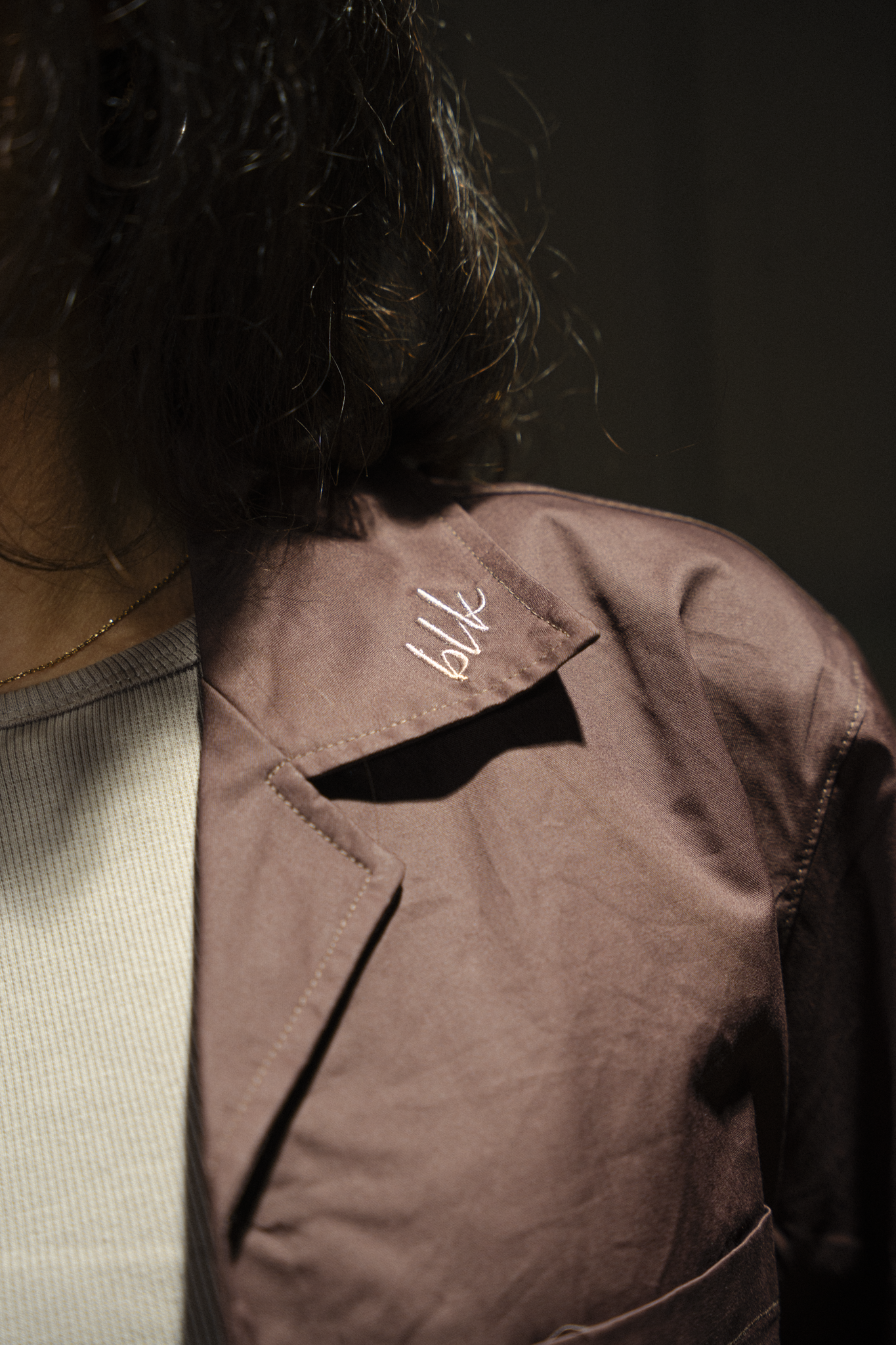VETERAN CAMISA MARRÓN