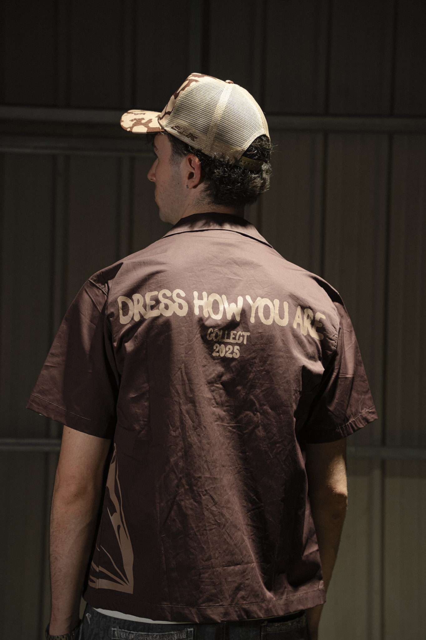 VETERAN CAMISA MARRÓN